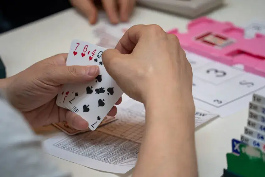 Dalle origini della storia ai giorni nostri: il bridge moderno e i tornei